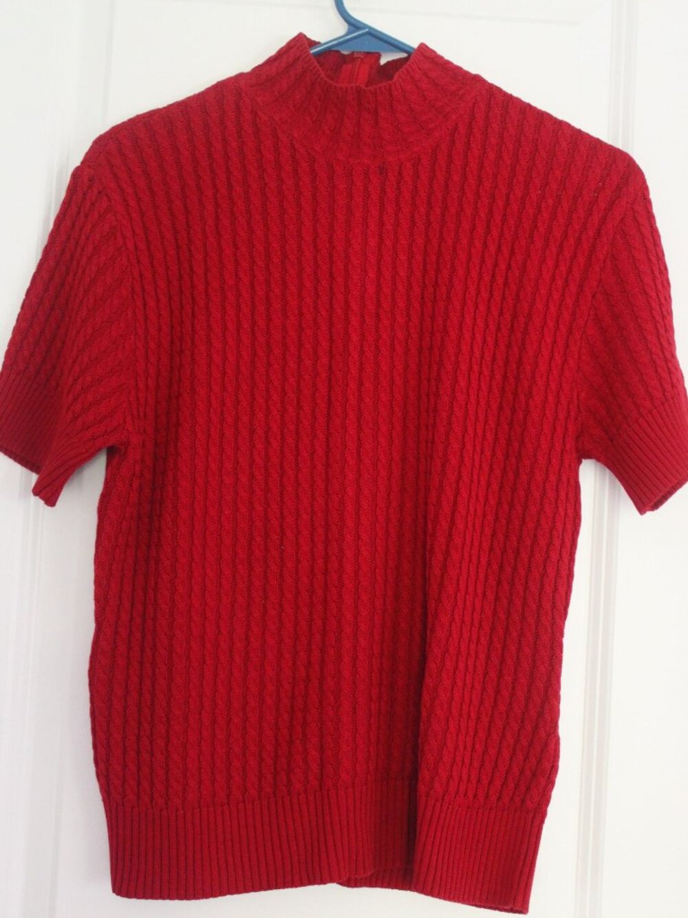 Vintage Dana B & Karen Mock Neck Cable Knit Sweater Red Sz M NWOT